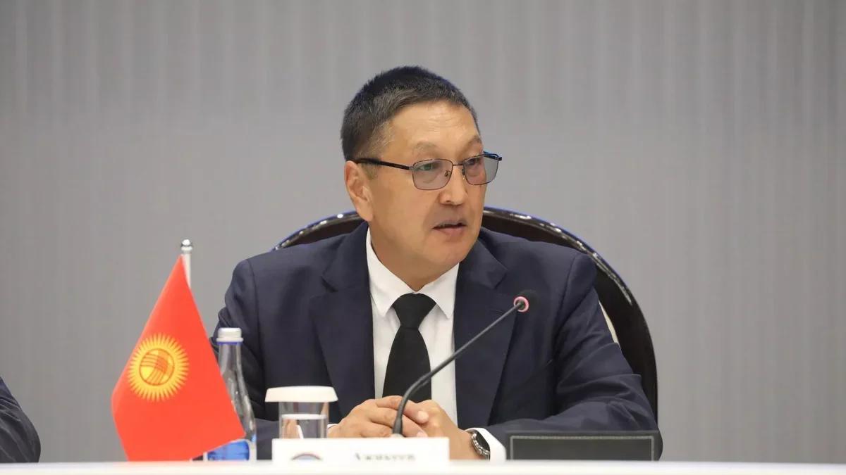 Sabiq nazir iki ay müddətinə həbs edildi