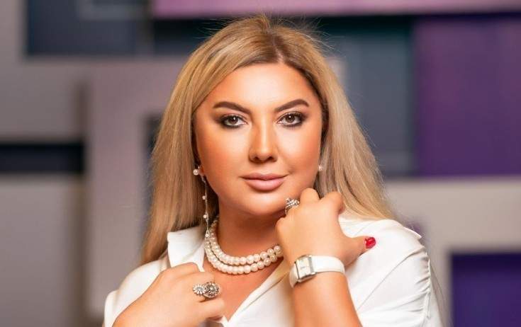 "Evimdən 15 min dollarlıq qızıl oğurlandı" "Evimdən 15 min dollarlıq qızıl oğurlandı"