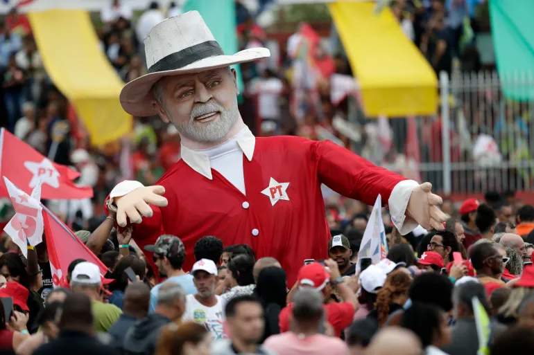 Braziliyada prezident seçkiləri: Lula və Bolsonaro üz-üzə Braziliyada prezident seçkiləri: Lula və Bolsonaro üz-üzə