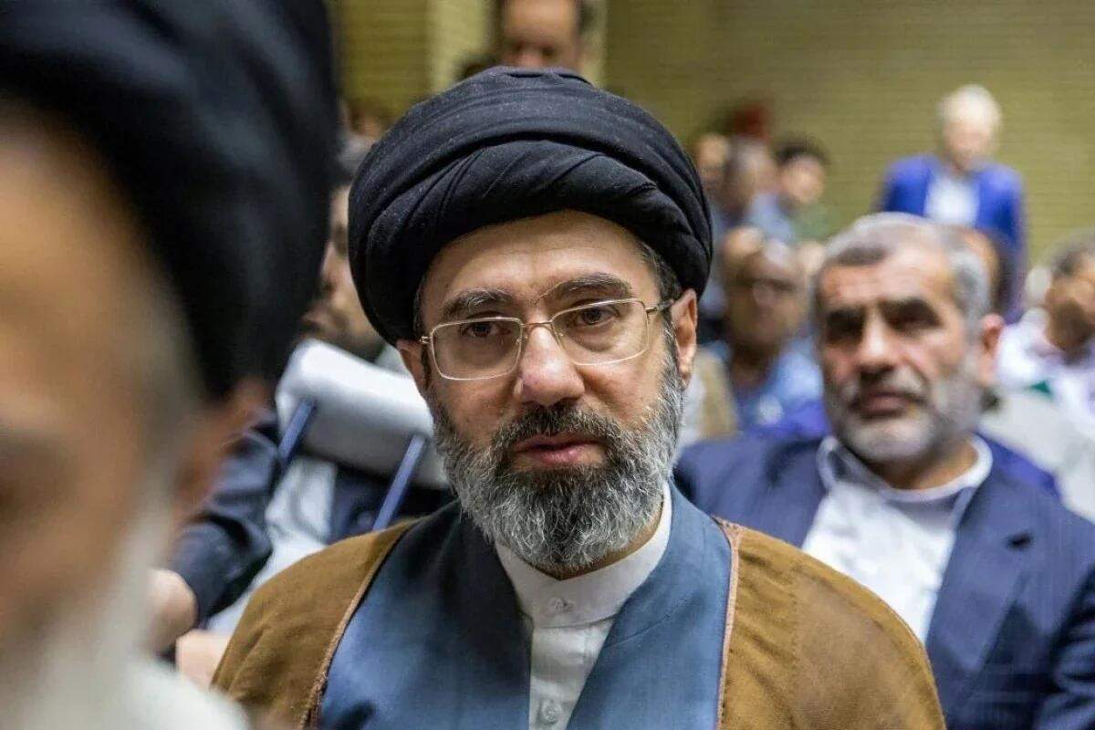 Xamenei xalqa müraciət etdi Xamenei xalqa müraciət etdi