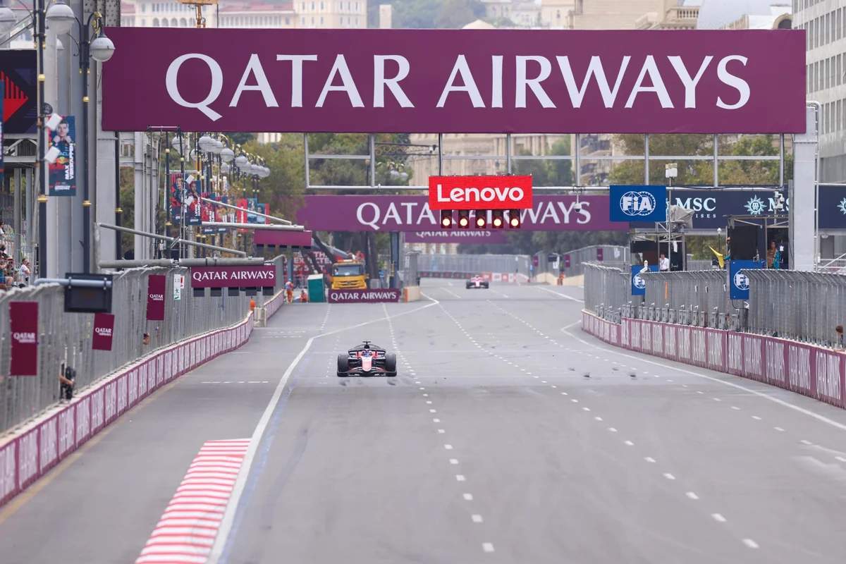 "Formula 2": Azərbaycan Qran-prisində sərbəst yürüş başa çatdı "Formula 2": Azərbaycan Qran-prisində sərbəst yürüş başa çatdı