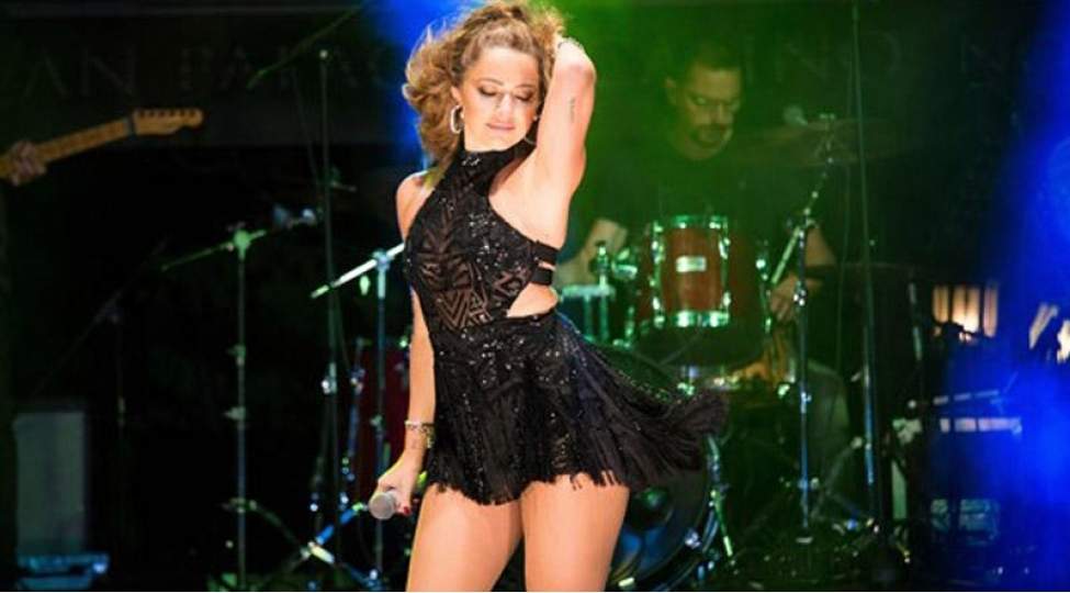 Hadise yeni klipindən görüntüləri paylaşdı Hadise yeni klipindən görüntüləri paylaşdı