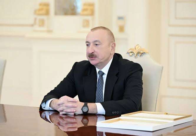 Prezident ona general-leytenant rütbəsi verdi Prezident ona general-leytenant rütbəsi verdi