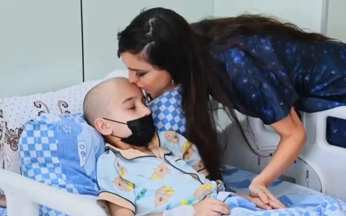 Leyla Əliyeva Milli Onkologiya Mərkəzində - VİDEO Leyla Əliyeva Milli Onkologiya Mərkəzində - VİDEO