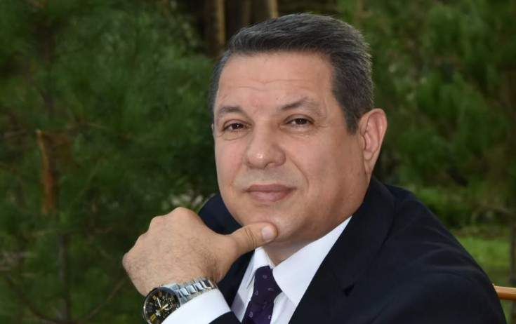 Təyyar Bayramov böyük məclis edir Təyyar Bayramov böyük məclis edir