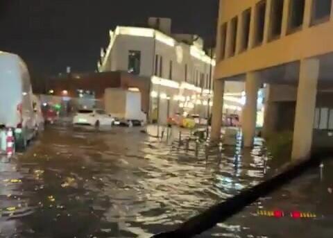 İstanbul su altında qaldı