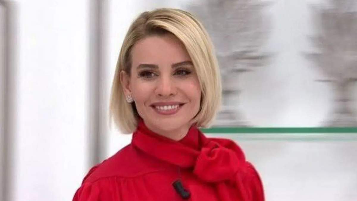 Esra Erol yeni biznesə başladı - FOTO Esra Erol yeni biznesə başladı - FOTO