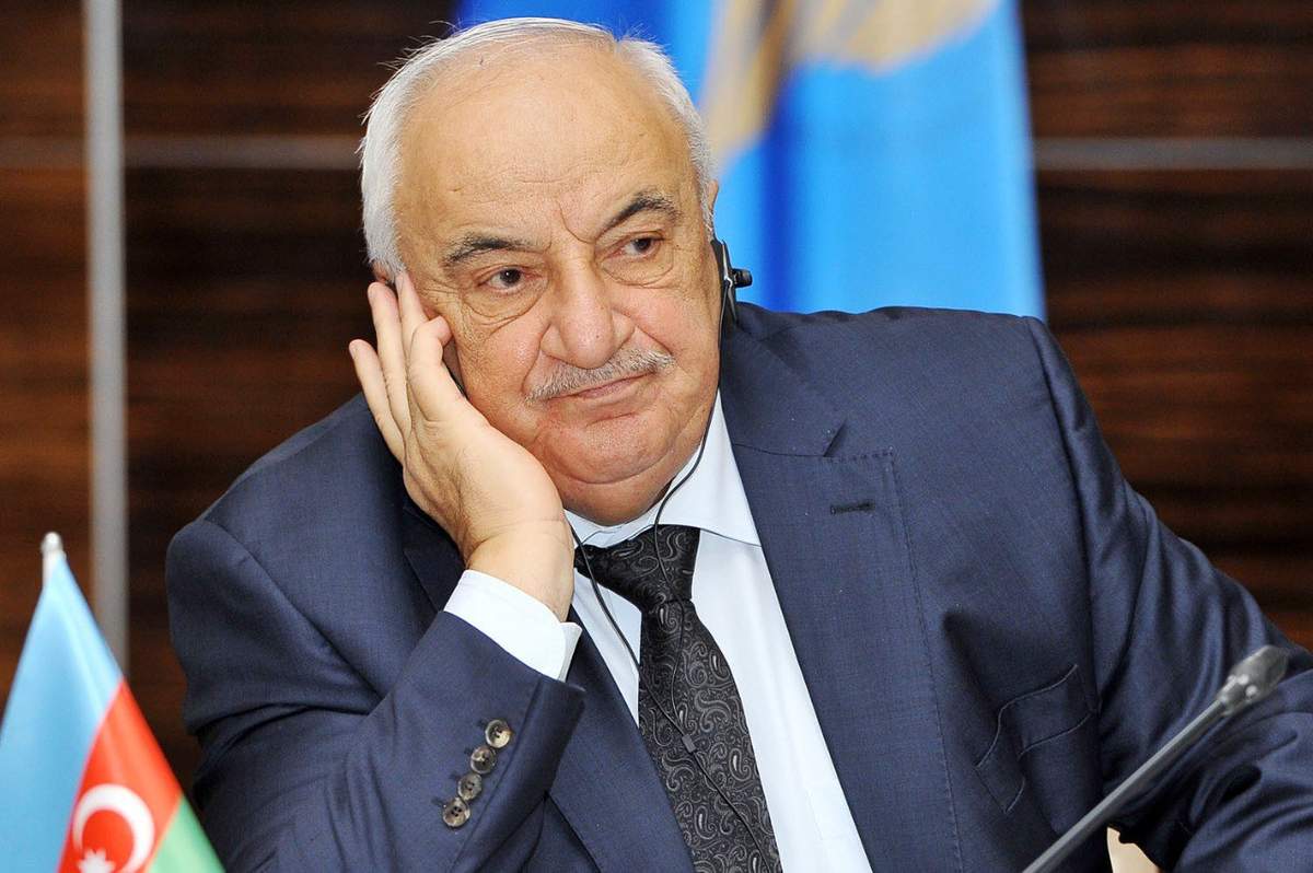 Abid Şərifovun vəziyyəti ağırlaşdı Abid Şərifovun vəziyyəti ağırlaşdı