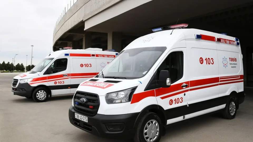 Hacıqabulda ağır qəza oldu - Yaralılar var Hacıqabulda ağır qəza oldu - Yaralılar var