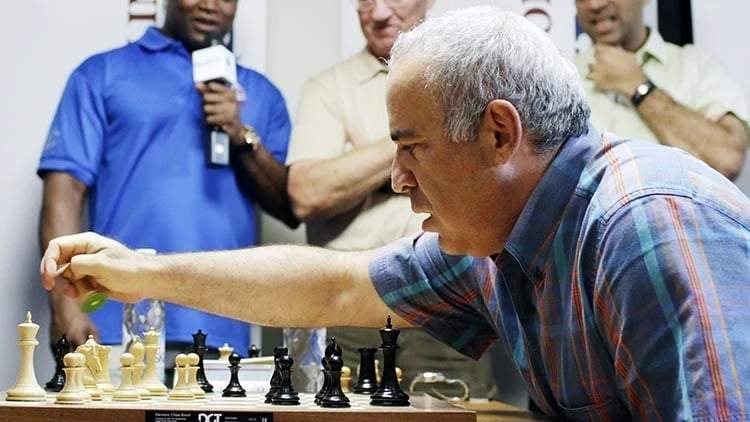 Kasparov Moskvanın hədəfində - Ona sui-qəsd edilə bilər Kasparov Moskvanın hədəfində - Ona sui-qəsd edilə bilər