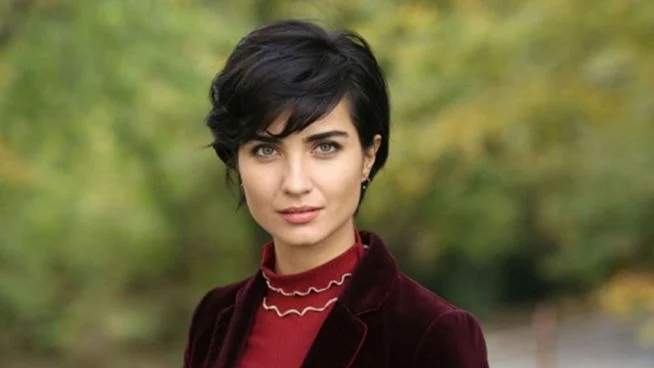 Tuba Büyüküstünün yeni sevgilisi var? - FOTO Tuba Büyüküstünün yeni sevgilisi var? - FOTO