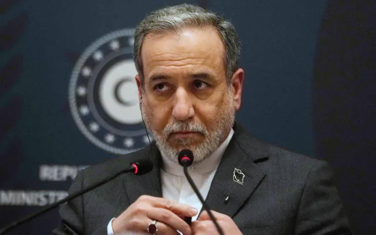 ABŞ İran rəsmilərini ölkədən qovubmuş