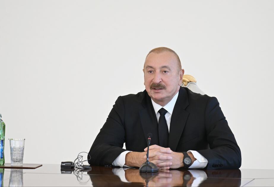 Prezident Ladislau-Marius Vizeri qəbul edib