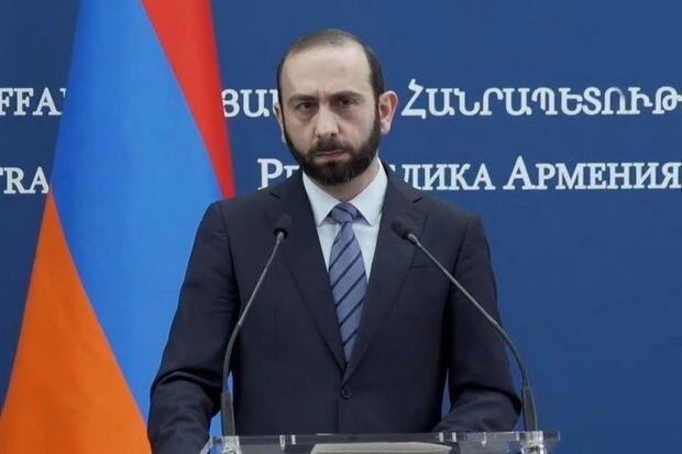 Ararat Mirzoyan Tehrana getdi