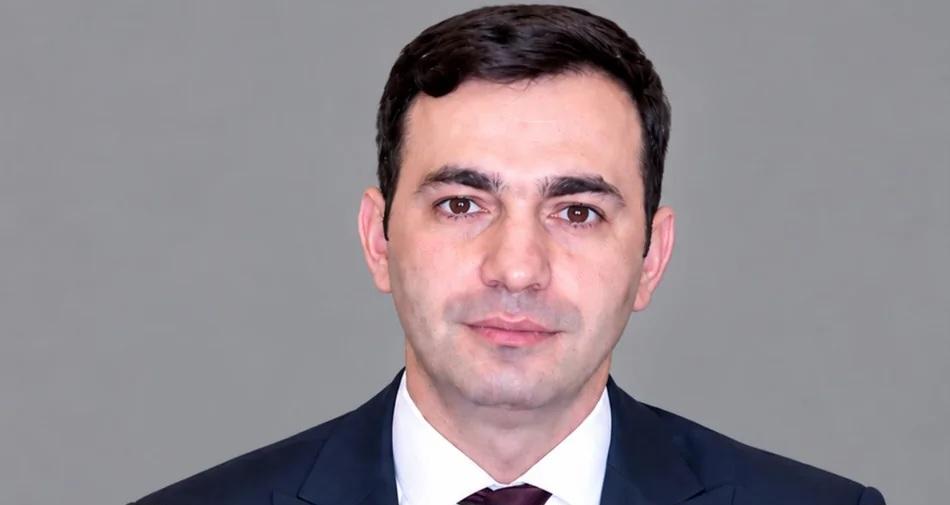 İcra başçısı ona vəzifə verdi