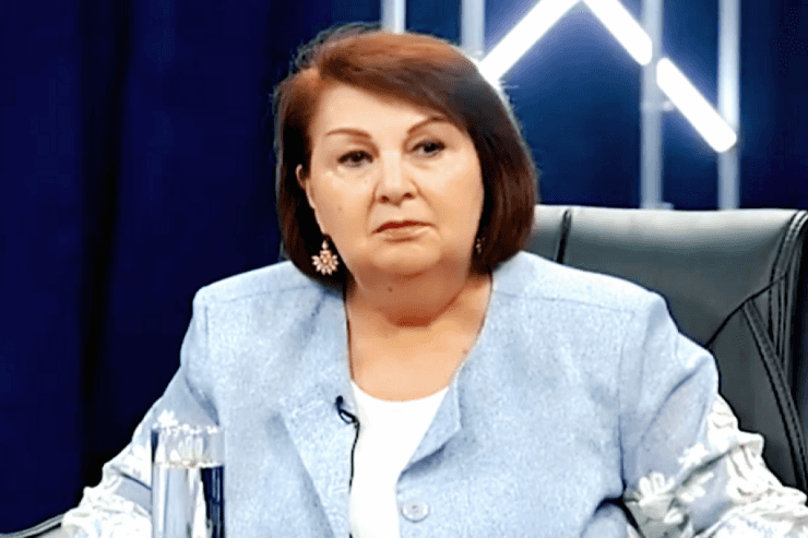 Xalq artisti evdə yıxılıb xəsarət aldı Xalq artisti evdə yıxılıb xəsarət aldı