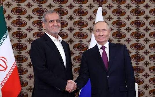 Putinlə Pezeşkianın görüşü olacaq Putinlə Pezeşkianın görüşü olacaq