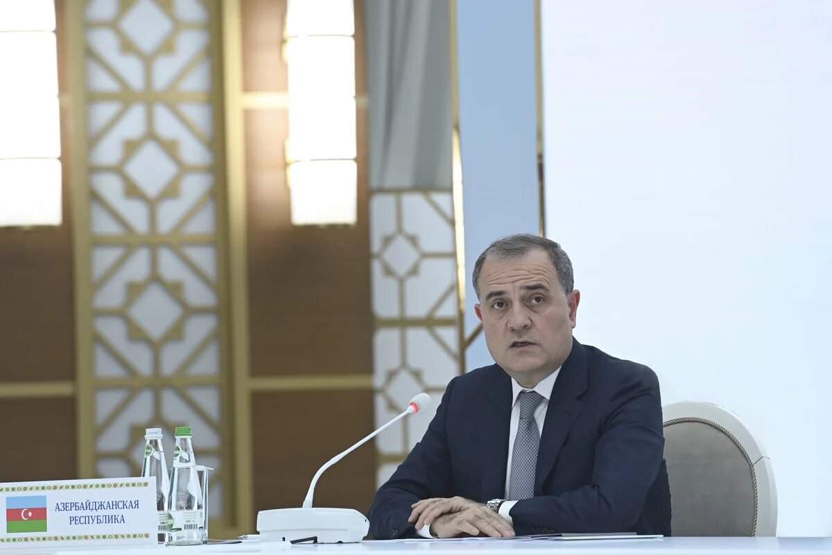 Ceyhun Bayramov Orta Dəhlizin artan rolundan danışdı Ceyhun Bayramov Orta Dəhlizin artan rolundan danışdı