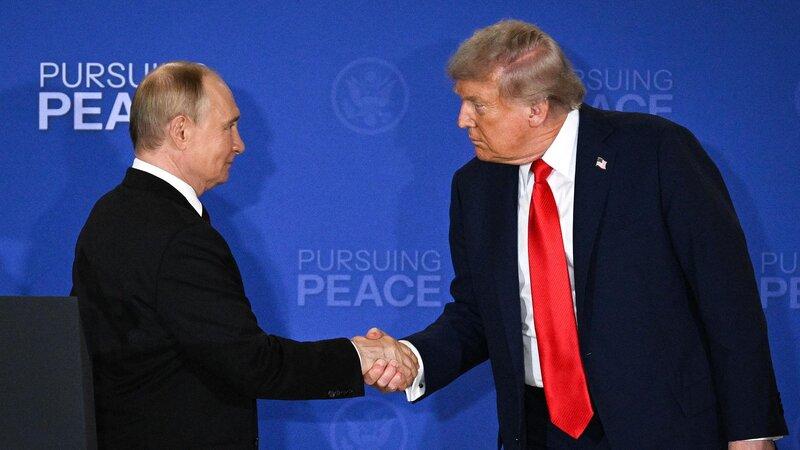 Kreml Trampın Putinlə danışıq barədə açıqlamasına cavab verib
