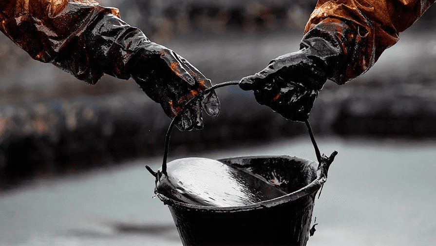 "Brent" neftinin qiyməti 102 dolları ötdü