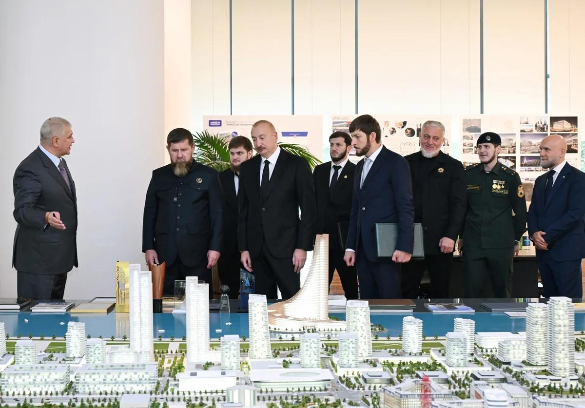İlham Əliyev və Ramzan Kadırov "Bakı Ağ Şəhər"də olublar - FOTOLAR