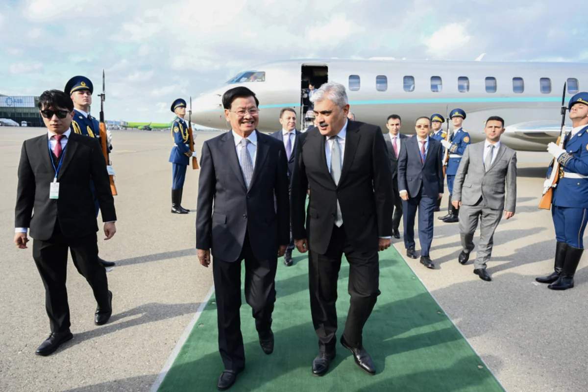 Laos Prezidenti Azərbaycana rəsmi səfərə gəldi Laos Prezidenti Azərbaycana rəsmi səfərə gəldi