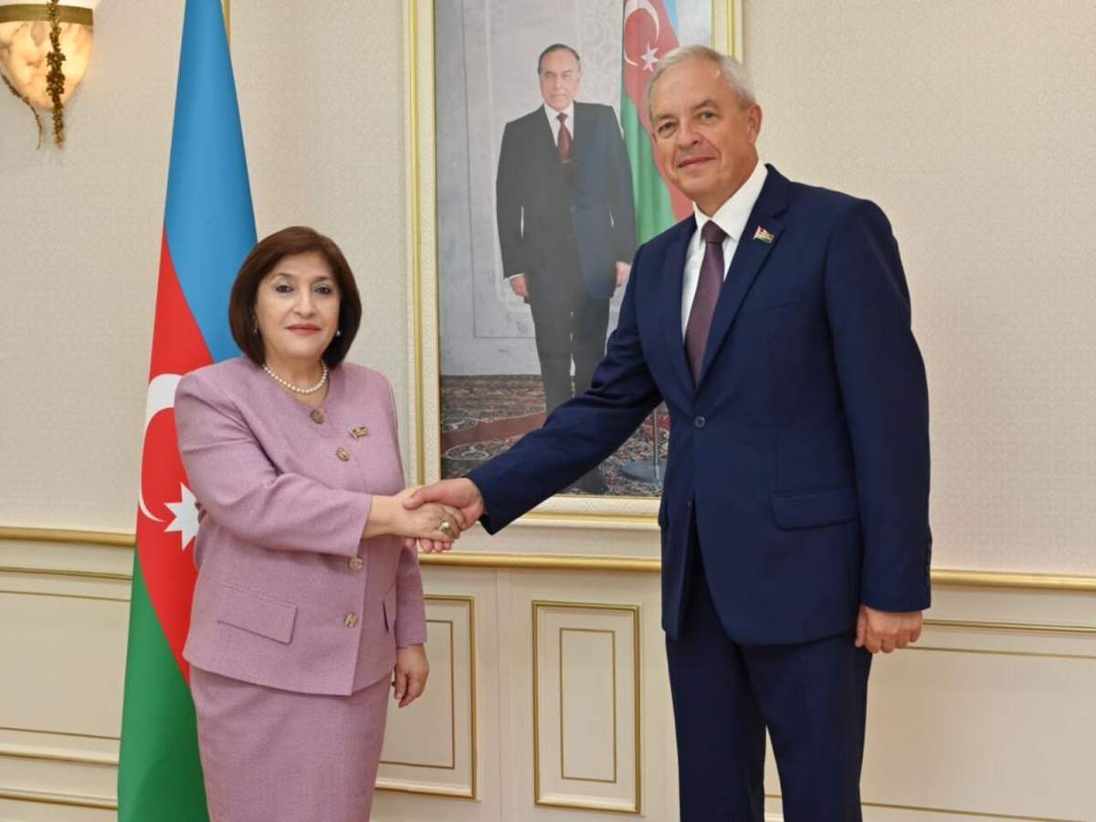 Sahibə Qafarova Belarus parlamentinin palata sədri ilə əməkdaşlığın inkişafını müzakirə edib Sahibə Qafarova Belarus parlamentinin palata sədri ilə əməkdaşlığın inkişafını müzakirə edib