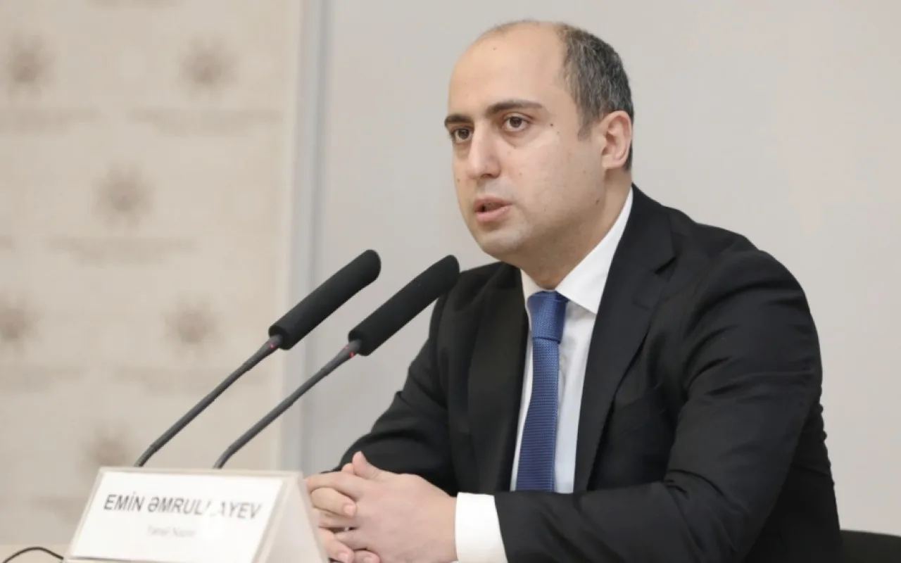 Nazir onu prorektor təyin etdi - FOTO Nazir onu prorektor təyin etdi - FOTO