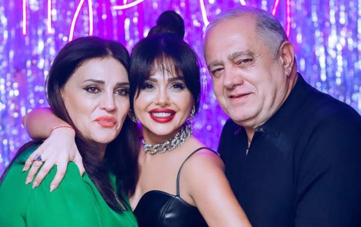 Atasının sözləri Güneli ağlatdı Atasının sözləri Güneli ağlatdı