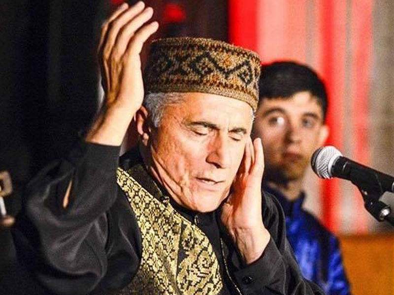 Alim Qasımovun illər əvvəlki toy görüntüləri gündəm oldu - VİDEO Alim Qasımovun illər əvvəlki toy görüntüləri gündəm oldu - VİDEO