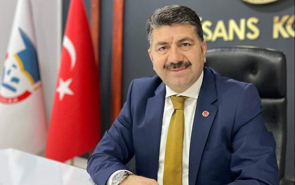 Azərbaycanda çevrilişə çağırış edən türkiyəli jurnalist axtarışa verildi Azərbaycanda çevrilişə çağırış edən türkiyəli jurnalist axtarışa verildi