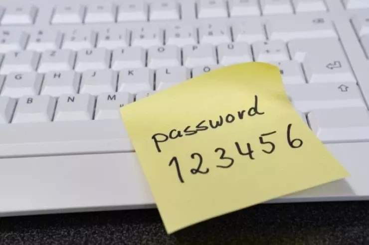 “123456” şifrəsinə görə 8,8 milyon nəfərin məlumatları oğurlanıb “123456” şifrəsinə görə 8,8 milyon nəfərin məlumatları oğurlanıb