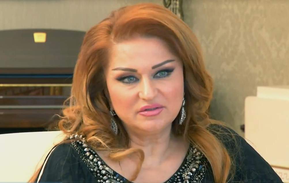 Xalq artistinə -Ağır itki Xalq artistinə -Ağır itki