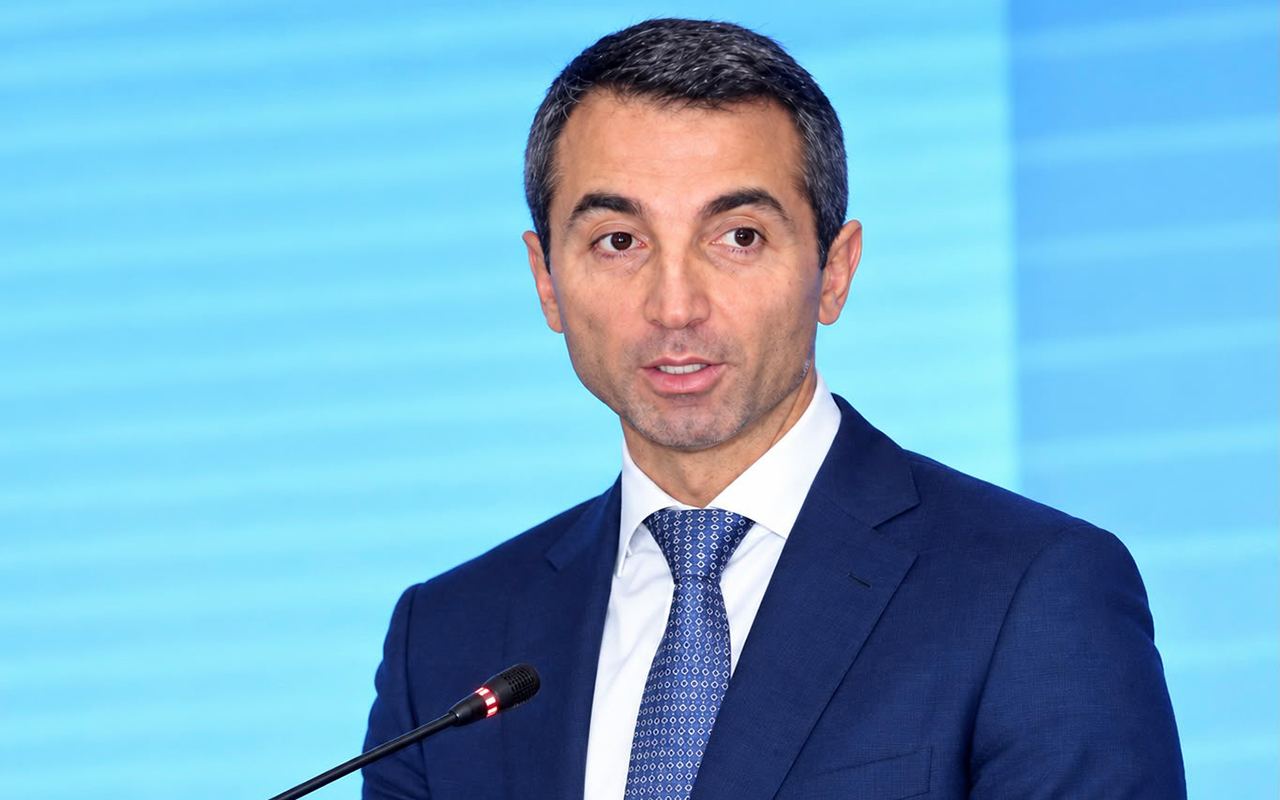 Adnan Əhmədzadənin 13 aylıq həbsi başa çatdı - Yeni qərar Adnan Əhmədzadənin 13 aylıq həbsi başa çatdı - Yeni qərar
