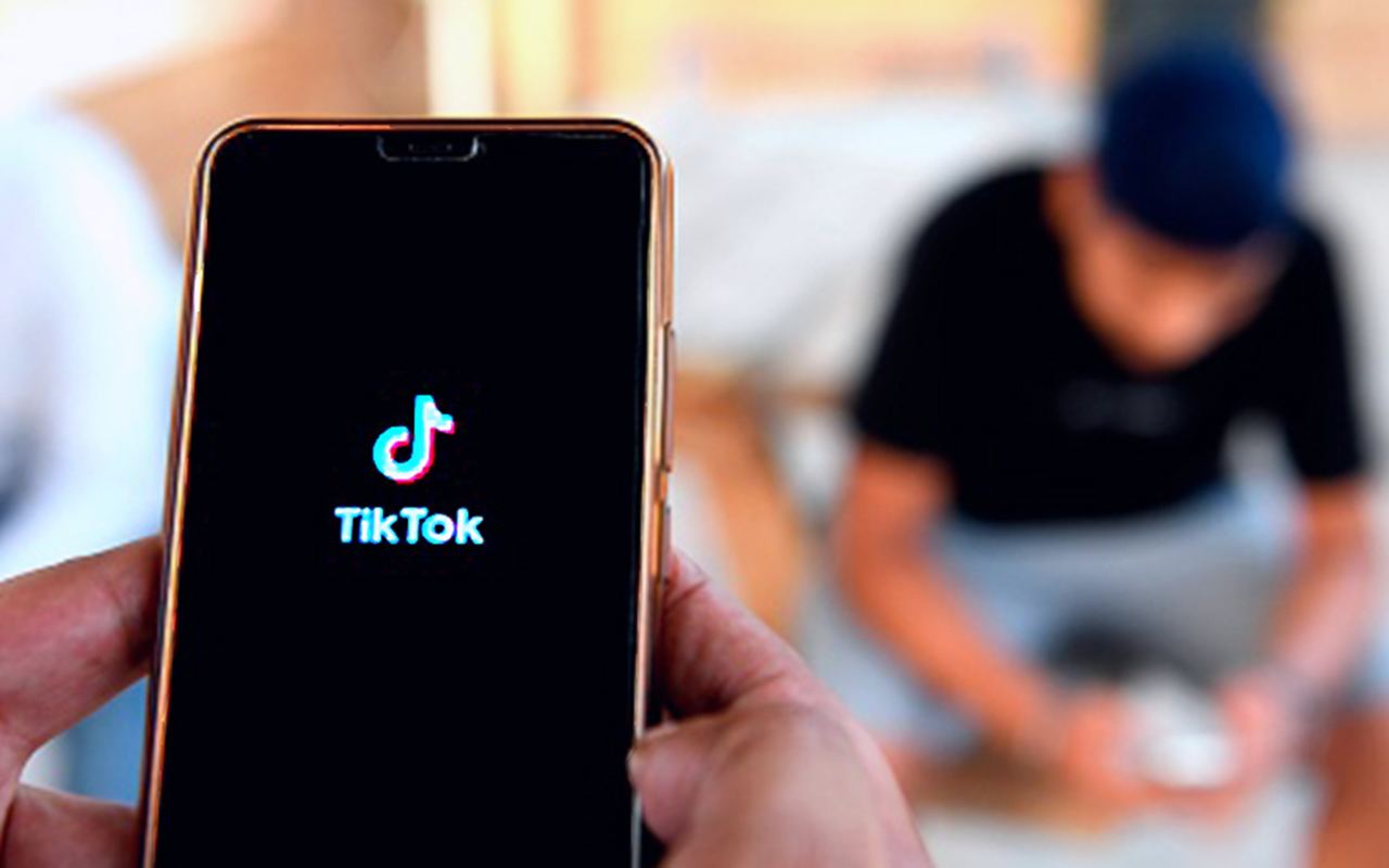 “Tiktok” vasitəsilə kredit götürmək istədi, başına iş gəldi “Tiktok” vasitəsilə kredit götürmək istədi, başına iş gəldi