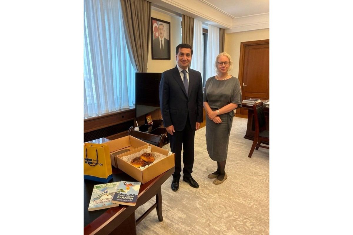 İsveç səfiri Hikmət Hacıyevlə görüşdü İsveç səfiri Hikmət Hacıyevlə görüşdü