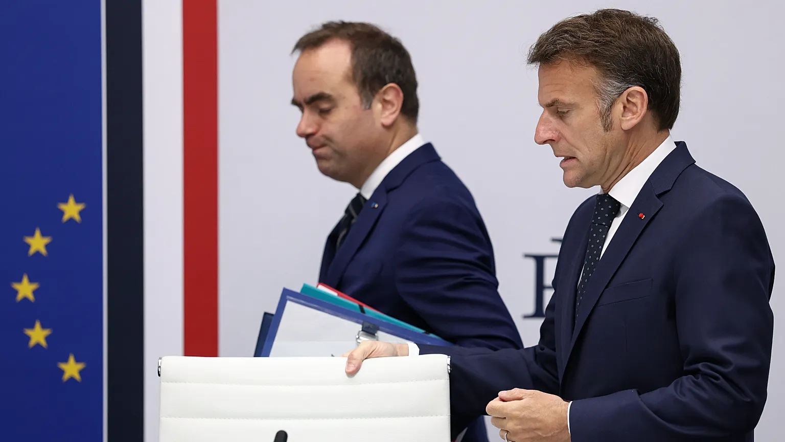 Makron təcili iclas çağırdı Makron təcili iclas çağırdı