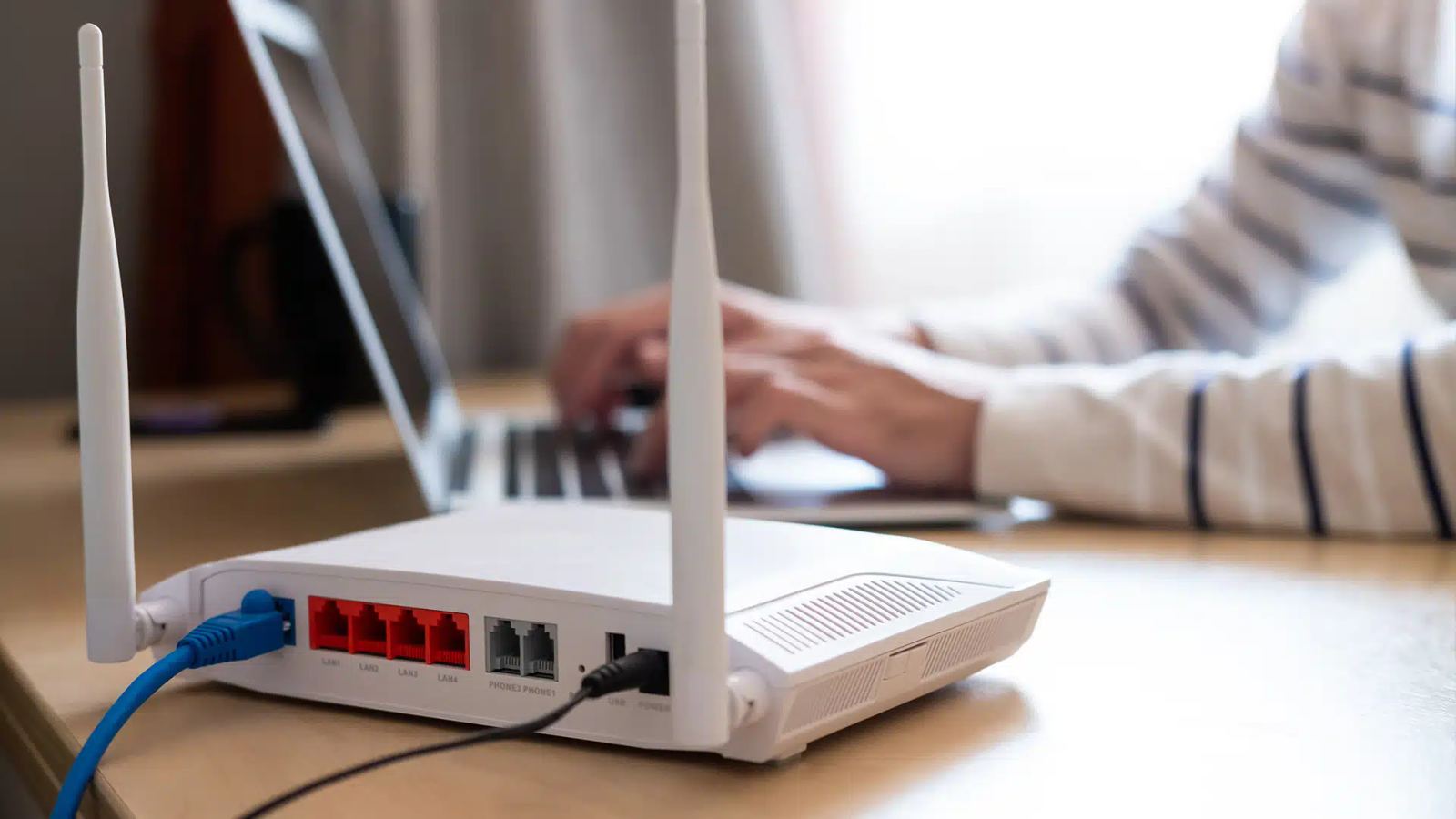 Azərbaycanda internet bahalaşıb - QİYMƏTLƏR Azərbaycanda internet bahalaşıb - QİYMƏTLƏR