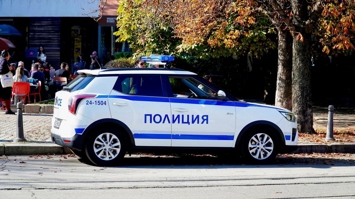 Bolqarıstan Olimpiya Komitəsinin vitse-prezidenti güllələndi, iki türk saxlanıldı Bolqarıstan Olimpiya Komitəsinin vitse-prezidenti güllələndi, iki türk saxlanıldı