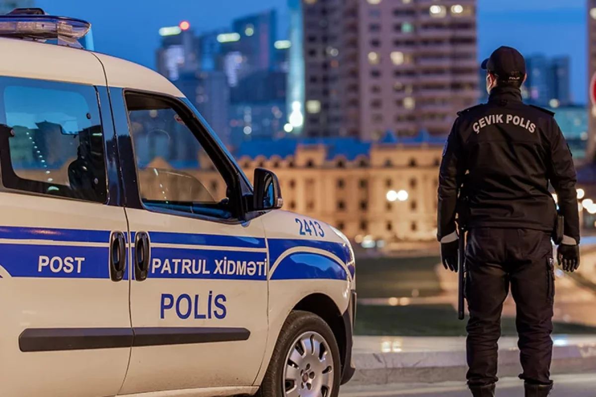 Bir ailənin üç üzvü bıçaqlandı, ana öldü - Oğul saxlanılıb Bir ailənin üç üzvü bıçaqlandı, ana öldü - Oğul saxlanılıb