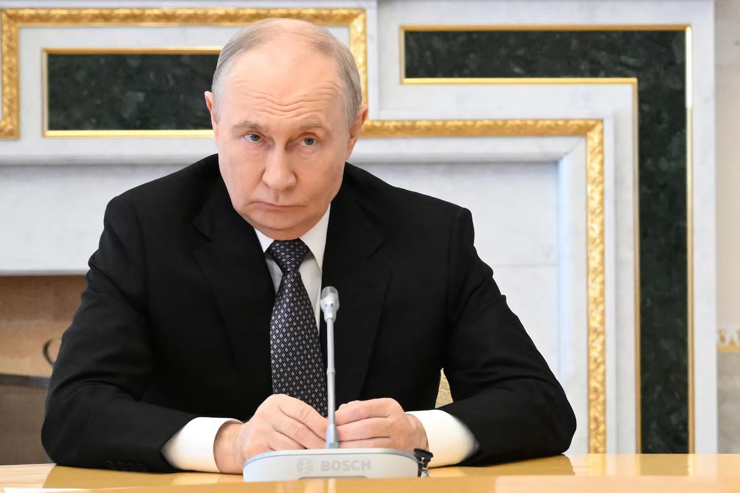 Putin Azərbaycanı Rusiyanın etibarlı tərəfdaşı adlandırdı Putin Azərbaycanı Rusiyanın etibarlı tərəfdaşı adlandırdı