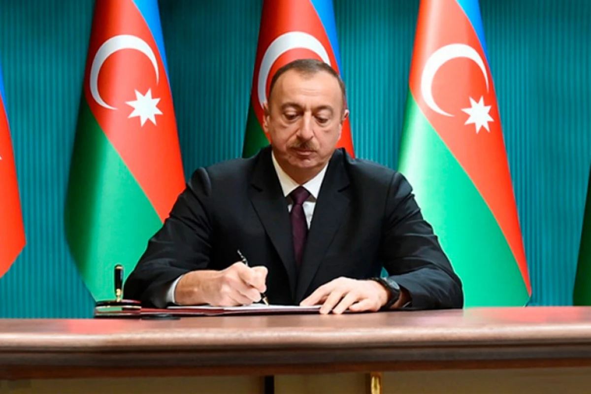 Prezident bu qanunu təsdiqlədi Prezident bu qanunu təsdiqlədi