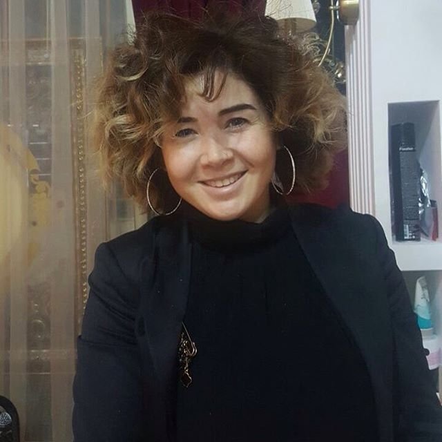 4 uşaq anası olan Elnarəni makiyajsız görənlər ŞOKDA - FOTOLAR