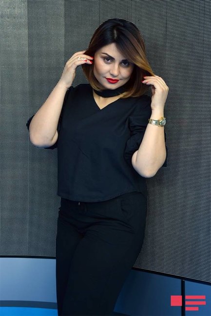 Yenicə ana olan Şəbnəm ŞOKDA: 