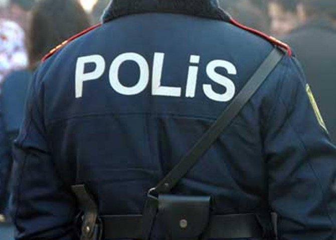 Polis əməkdaşı 3 yaşlı uşağın ölümünə səbəb oldu - Azərbaycanda dəhşət