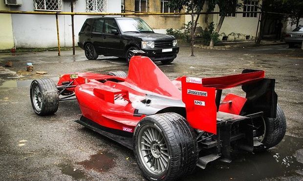 Azərbaycanlı gənc özü düzəltdiyi “Ferrari”ni 35 min manata satır – VİDEO
