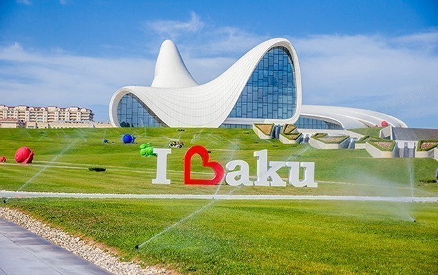 Şəhərdə pulsuz internetə girmək istəyirsiniz? - “Baku loves you” yazın!