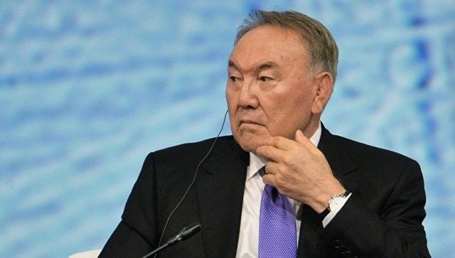Nazarbayev İrana bu malın satışını dayandırıb
