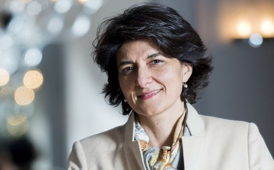 Fransa müdafiə naziri istefa verib - Səbəb