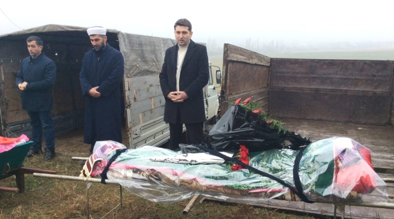 Erməninin öldürdüyü beş azərbaycanlı gənc dəfn olundu - Foto